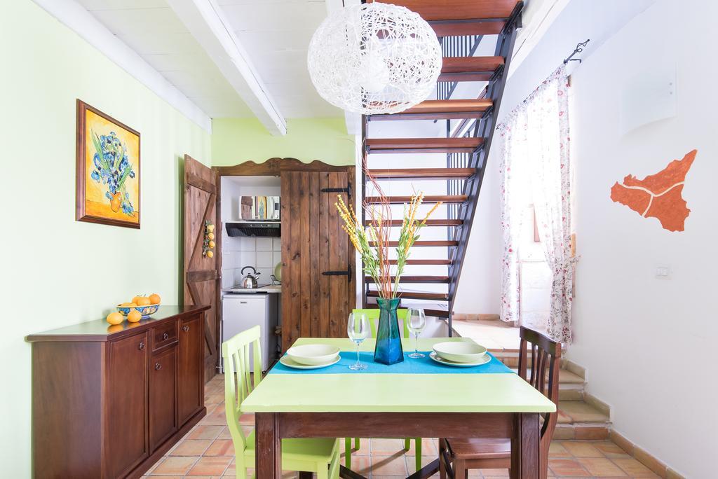 La Gorgone Ortigia Apartments シラクーサ エクステリア 写真